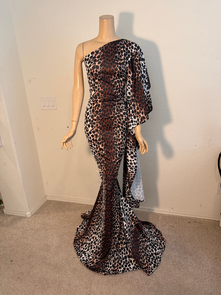 1x/2x Ready to ship Full length 1 Shoulder Stretch Animal Print Dress