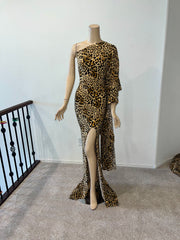 3x/4x Ready to ship Full length 1 Shoulder Animal Print Stretch dress