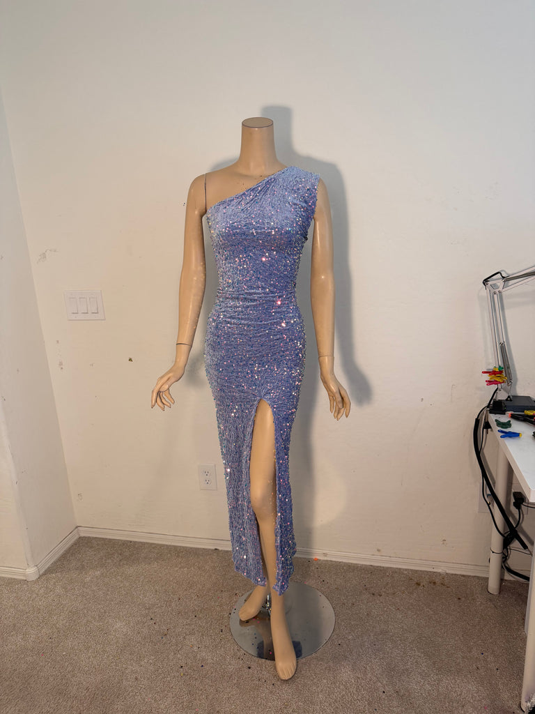 1x/2x Ready to ship iridescent Purple Lilac Stretch  Sequin gown