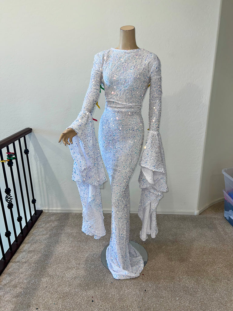 L/XL Ready to ship White Iridescent sequin Full length dress