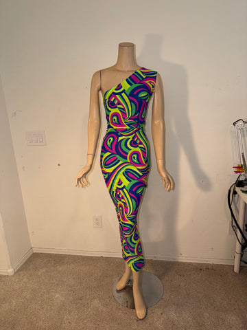 L/XL Ready to ship Full length 1 Shoulder Stretch Print Dress